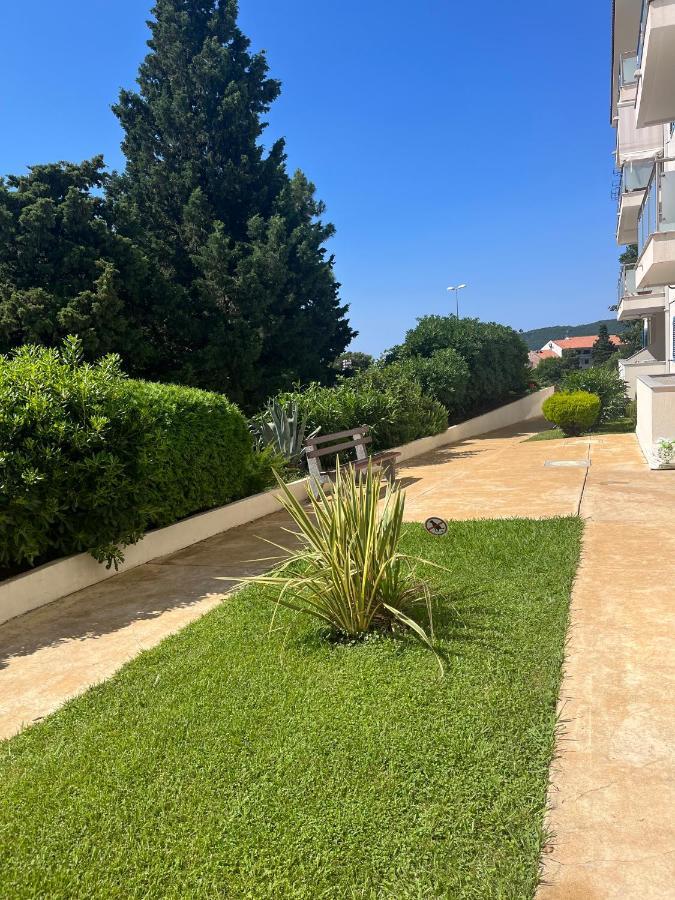 Adriatic Apartman Becici  Exterior photo